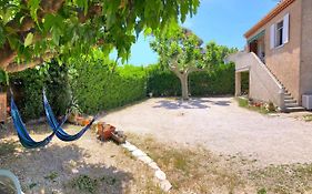 Blue Summer Vibes Apartment For 4P, Ac, Parking, Beach At 50M, Spa Access -1